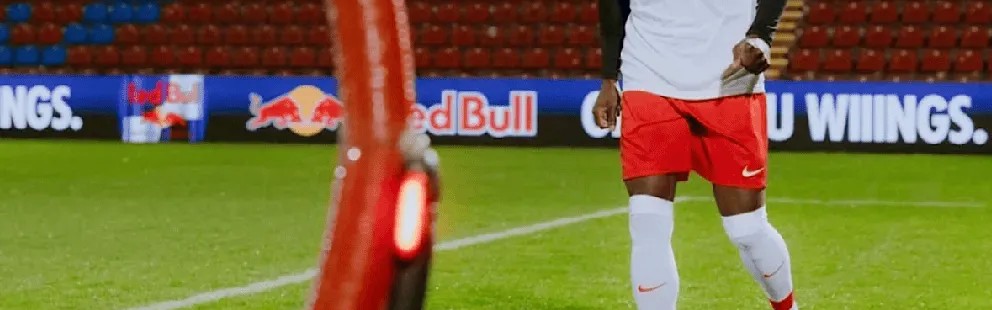 开云体育-阿方索-戴维斯自宣代言红牛，但拜仁极端球迷对红牛深恶痛绝